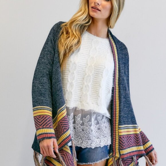 DAVI & DANI FRINGE PRINTED LONG SLEEVE LOOSE FIT CARDIGAN SIZE SMALL - Picture 1 of 7
